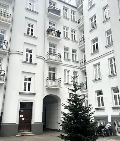 Apartmán Flat In The Heart Of Varšava Exteriér fotografie